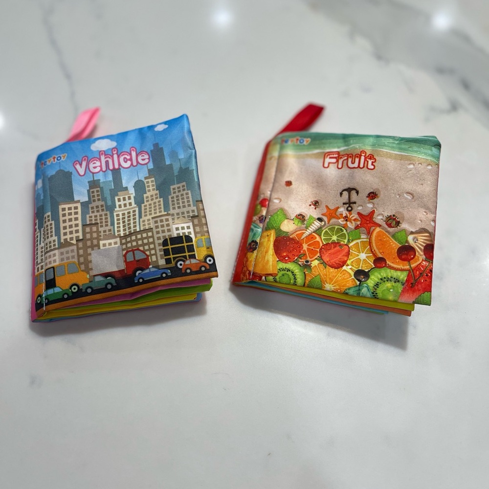 Fabric books for babies, squeaky toy